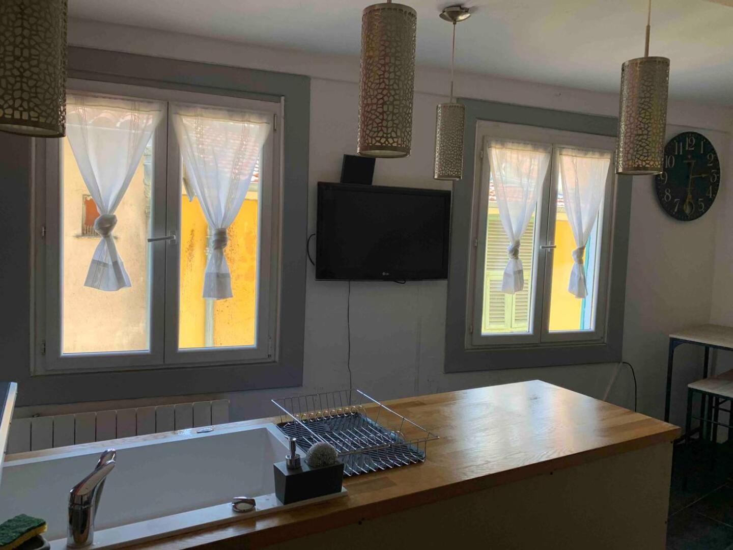 ניס Cosy Sweet Space In Paradise - 5Min From The Beach מראה חיצוני תמונה